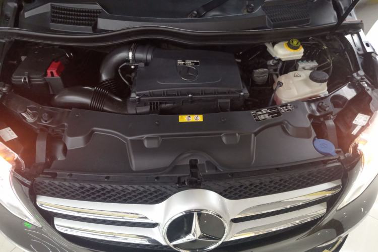 Used Mercedes-Benz V-Class 2020 V 260 Prestige Edition Engine Bay
