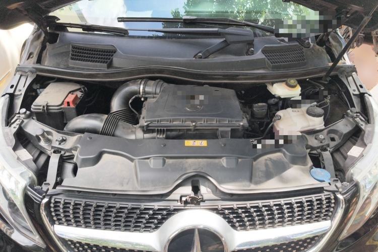 Used Mercedes-Benz V-Class 2020 V 260 L Long-wheelbase Luxury Edition Engine Bay