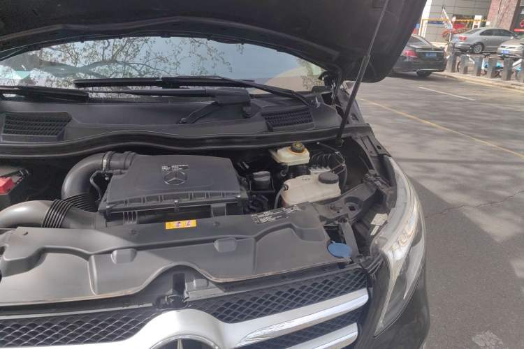 Used Mercedes-Benz V-Class 2020 V 260 Prestige Edition Engine Bay Left
