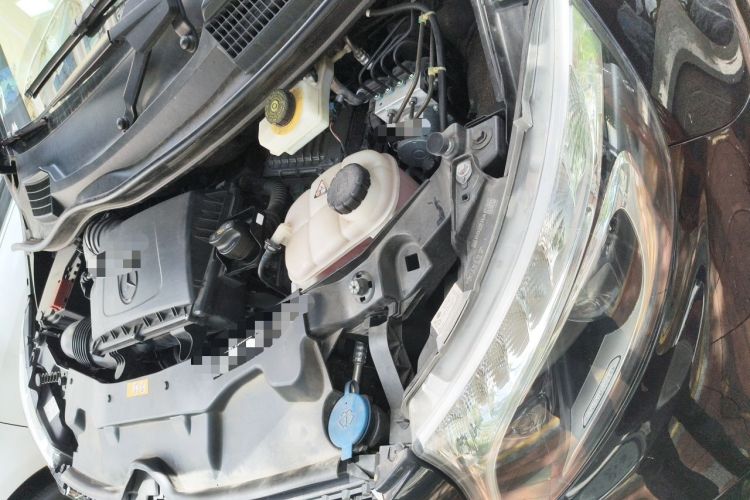 Used Mercedes-Benz V-Class 2020 V 260 L Long-wheelbase Luxury Edition Engine Bay Left