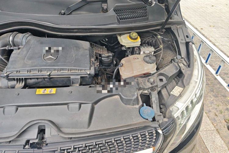 Used Mercedes-Benz V-Class 2020 V 260 L Long-wheelbase Luxury Edition Engine Bay Left