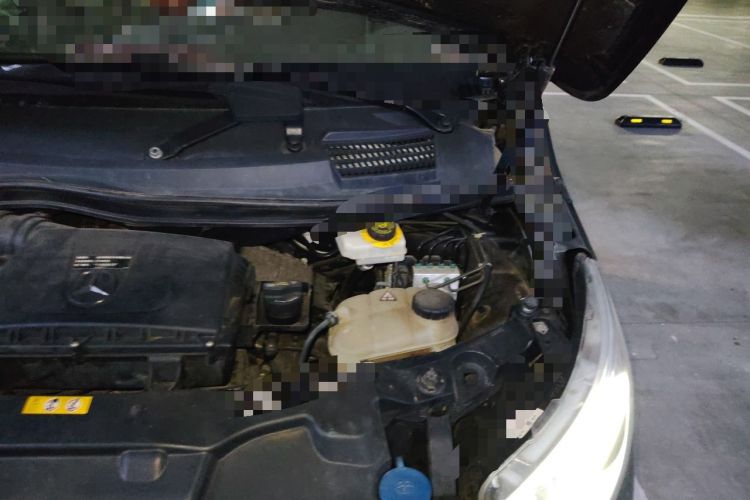 Used Mercedes-Benz V-Class 2020 V 260 L Long-wheelbase Luxury Edition Engine Bay Left