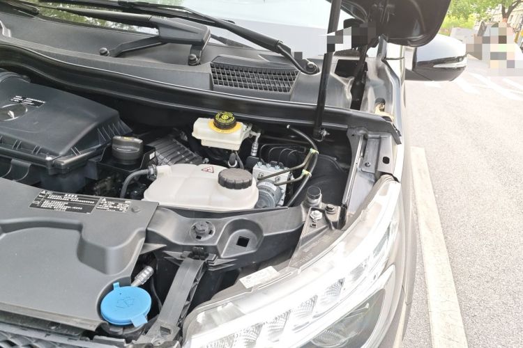 Used Mercedes-Benz V-Class 2020 V 260 Prestige Edition Engine Bay Left