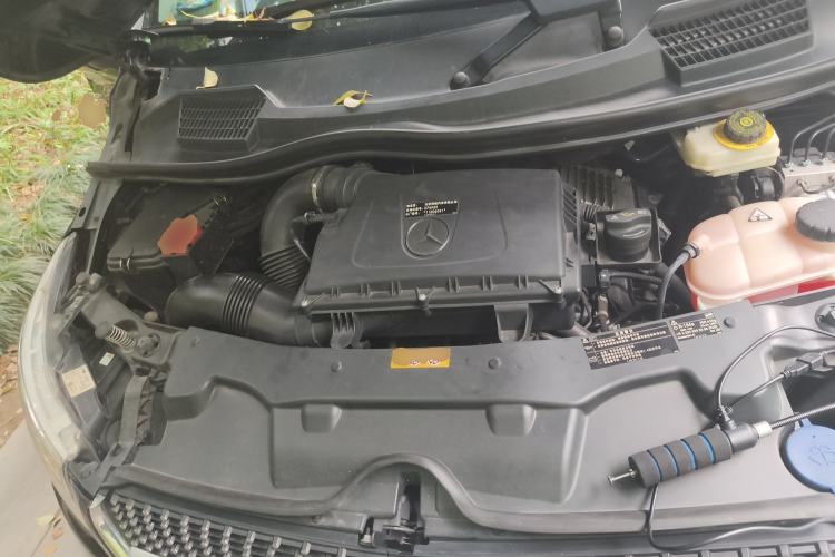 Used Mercedes-Benz V-Class 2020 V 260 L Long-wheelbase Luxury Edition Engine Bay