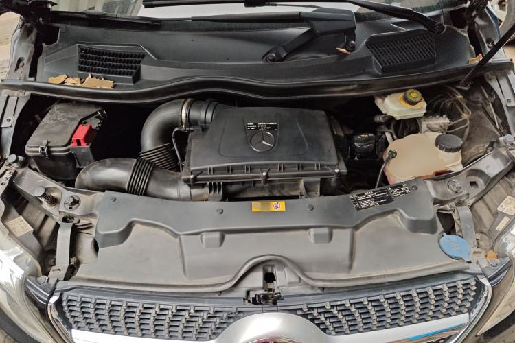 Used Mercedes-Benz V-Class 2020 V 260 L Long-wheelbase Luxury Edition Engine Bay