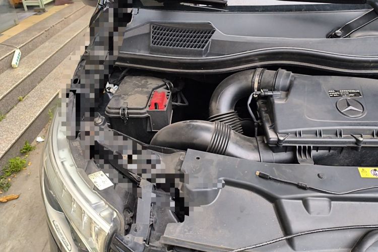 Used Mercedes-Benz V-Class 2020 V 260 Avantgarde Edition Engine Bay Right