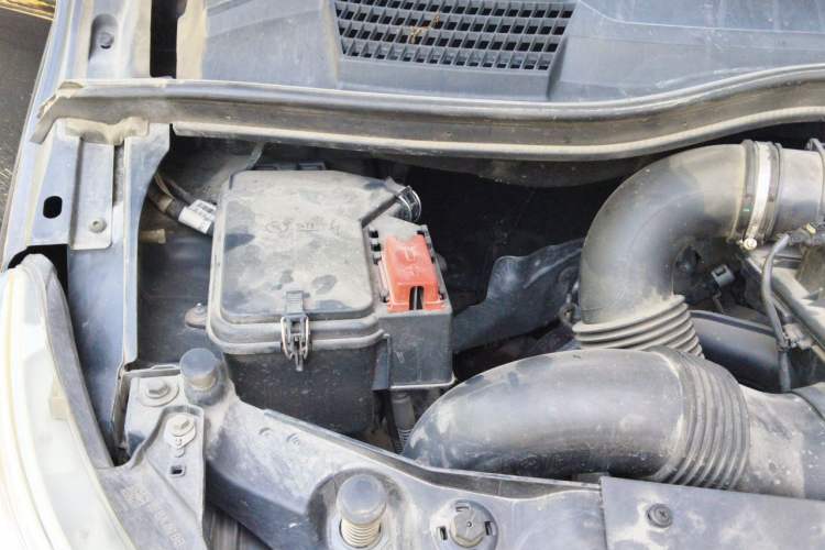 Used Mercedes-Benz V-Class 2020 V 260 Avantgarde Edition Engine Bay Right