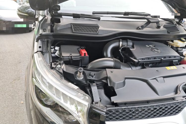 Used Mercedes-Benz V-Class 2020 V 260 Prestige Edition Engine Bay Right