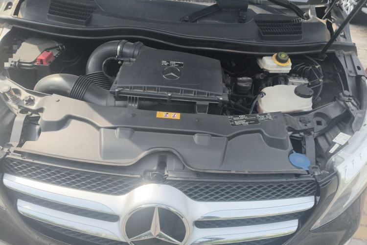Used Mercedes-Benz V-Class 2020 V 260 Prestige Edition Engine Bay