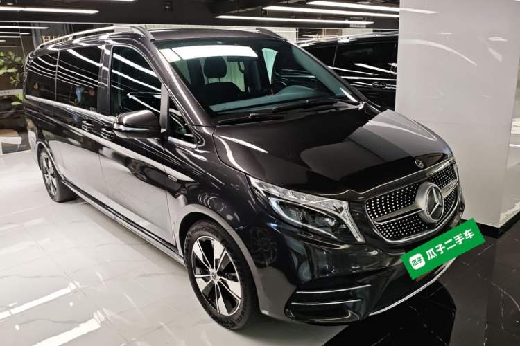 Used Mercedes-Benz V-Class 2020 V 260 L Long-wheelbase Luxury Edition Exterior 1