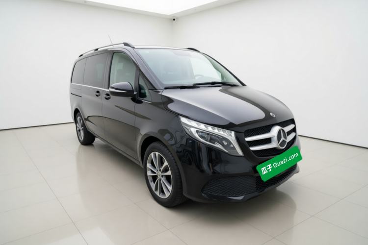 Used Mercedes-Benz V-Class 2020 V 260 Avantgarde Edition Exterior 2