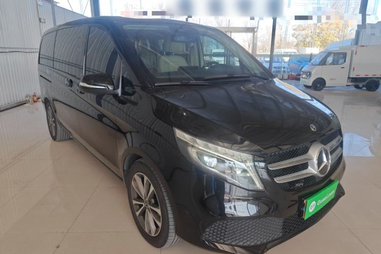 Used Mercedes-Benz V-Class 2020 V 260 Avantgarde Edition Exterior 2