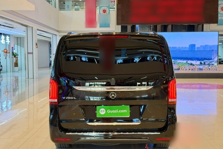 Used Mercedes-Benz V-Class 2020 V 260 L Long-wheelbase Luxury Edition Exterior 2