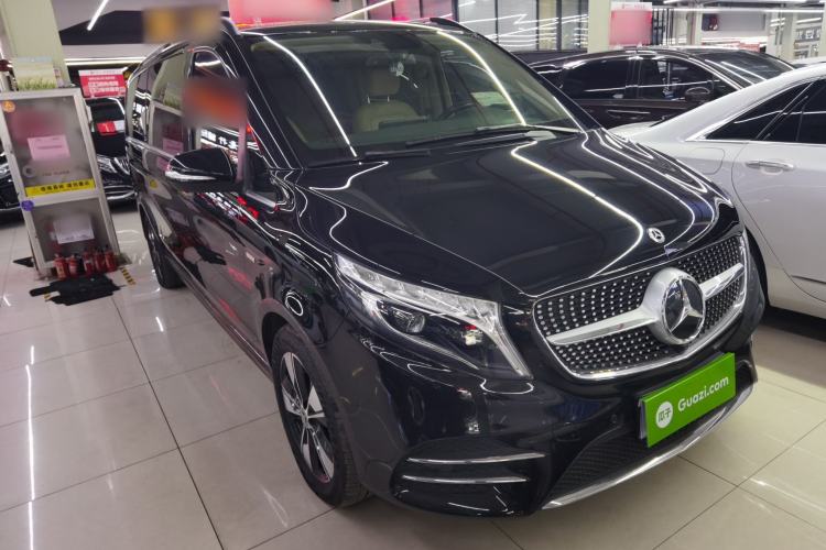 Used Mercedes-Benz V-Class 2020 V 260 L Long-wheelbase Luxury Edition Exterior 2