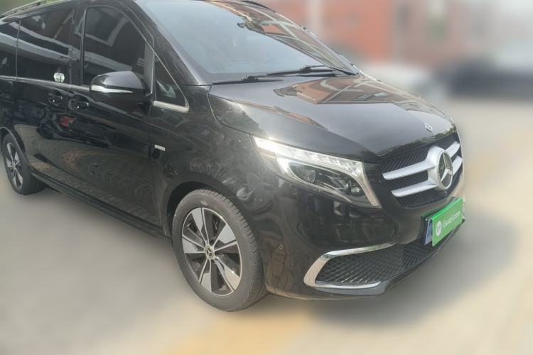 Used Mercedes-Benz V-Class 2020 V 260 Prestige Edition Exterior 2