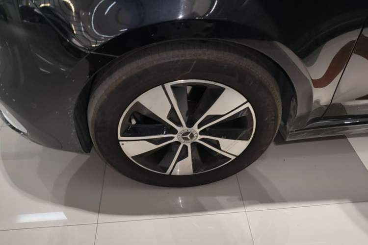 Used Mercedes-Benz V-Class 2020 V 260 Prestige Edition Exterior 4