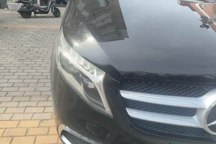 Used Mercedes-Benz V-Class 2020 V 260 Prestige Edition Exterior 6