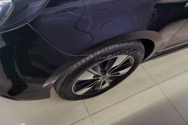 Used Mercedes-Benz V-Class 2020 V 260 L Long-wheelbase Luxury Edition Exterior 7