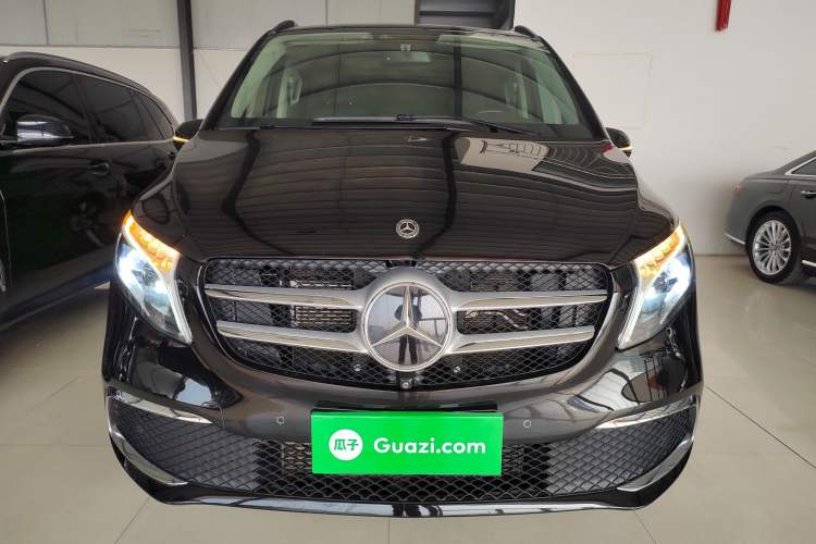 Used Mercedes-Benz V-Class 2020 V 260 Prestige Edition Front