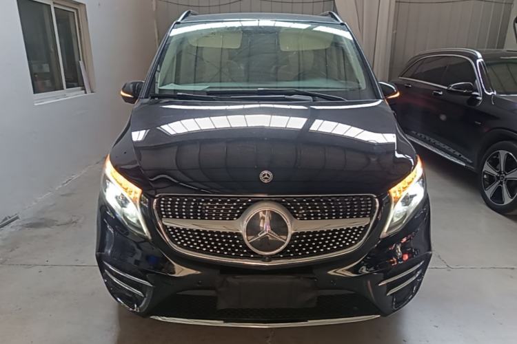 Used Mercedes-Benz V-Class 2020 V 260 L Long-wheelbase Luxury Edition Front