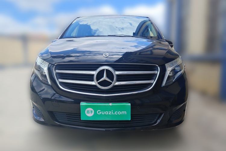 Used Mercedes-Benz V-Class 2020 V 260 Avantgarde Edition Front