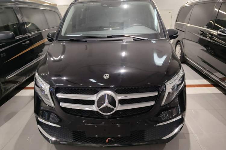 Used Mercedes-Benz V-Class 2020 V 260 Prestige Edition Front