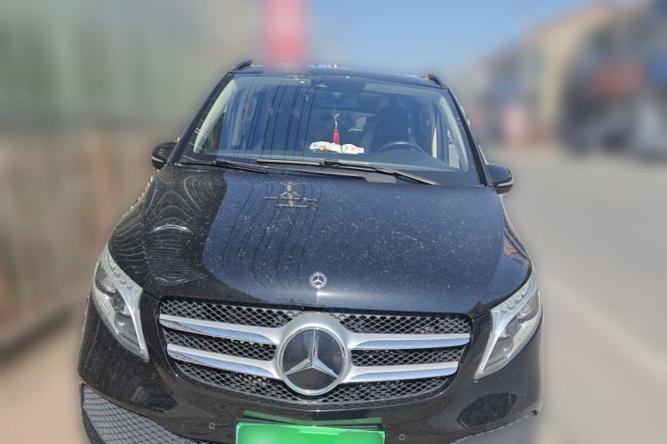 Used Mercedes-Benz V-Class 2020 V 260 Avantgarde Edition Front