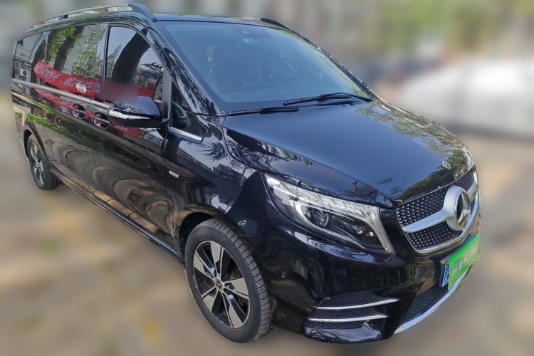Used Mercedes-Benz V-Class 2020 V 260 L Long-wheelbase Luxury Edition Front Right 45 Deg