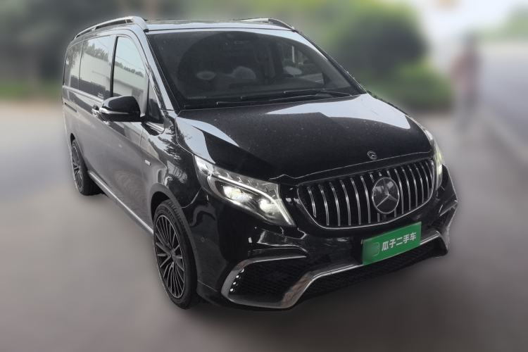 Used Mercedes-Benz V-Class 2020 V 260 Prestige Edition Front Right 45 Deg