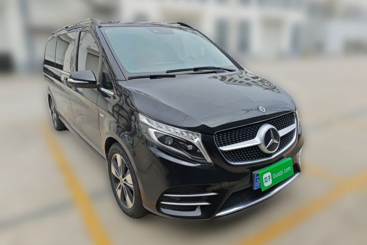 Used Mercedes-Benz V-Class 2020 V 260 L Long-wheelbase Luxury Edition Front Right 45 Deg