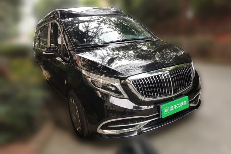 Used Mercedes-Benz V-Class 2020 V 260 L Long-wheelbase Luxury Edition Front Right 45 Deg
