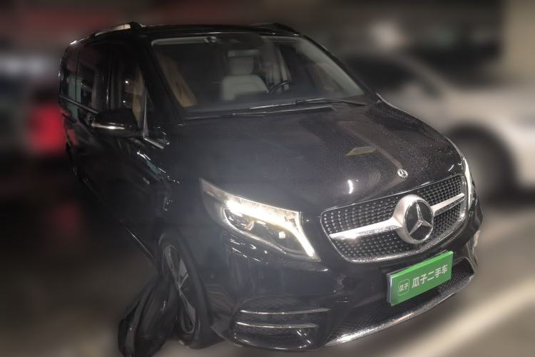 Used Mercedes-Benz V-Class 2020 V 260 L Long-wheelbase Luxury Edition Front Right 45 Deg