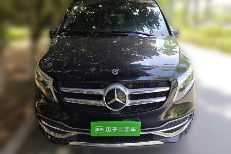 Used Mercedes-Benz V-Class 2020 V 260 Avantgarde Edition Front