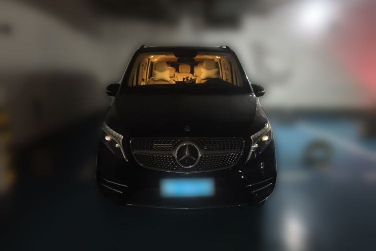 Used Mercedes-Benz V-Class 2020 V 260 L Long-wheelbase Luxury Edition Front