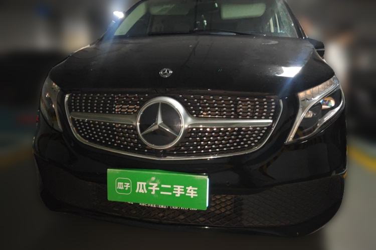 Used Mercedes-Benz V-Class 2020 V 260 Avantgarde Edition Front