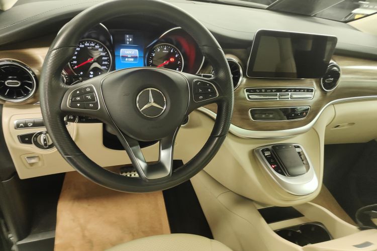 Used Mercedes-Benz V-Class 2020 V 260 L Long-wheelbase Luxury Edition Gear Lever