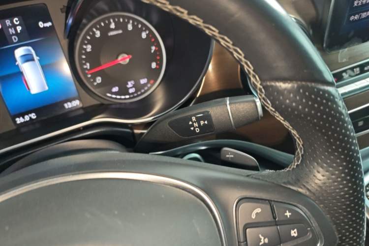 Used Mercedes-Benz V-Class 2020 V 260 L Long-wheelbase Luxury Edition Gear Lever