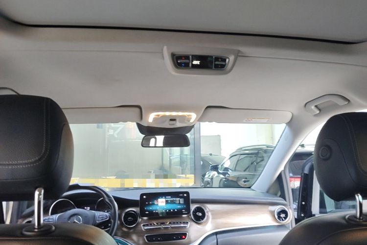 Used Mercedes-Benz V-Class 2020 V 260 L Long-wheelbase Luxury Edition Headliner