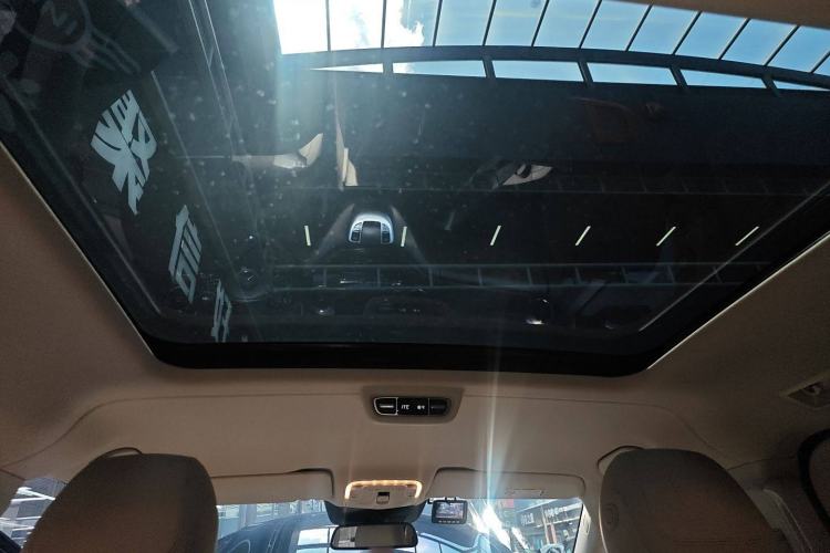 Used Mercedes-Benz V-Class 2020 V 260 L Long-wheelbase Luxury Edition Headliner