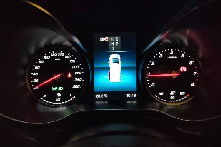 Used Mercedes-Benz V-Class 2020 V 260 Prestige Edition Instrument Cluster