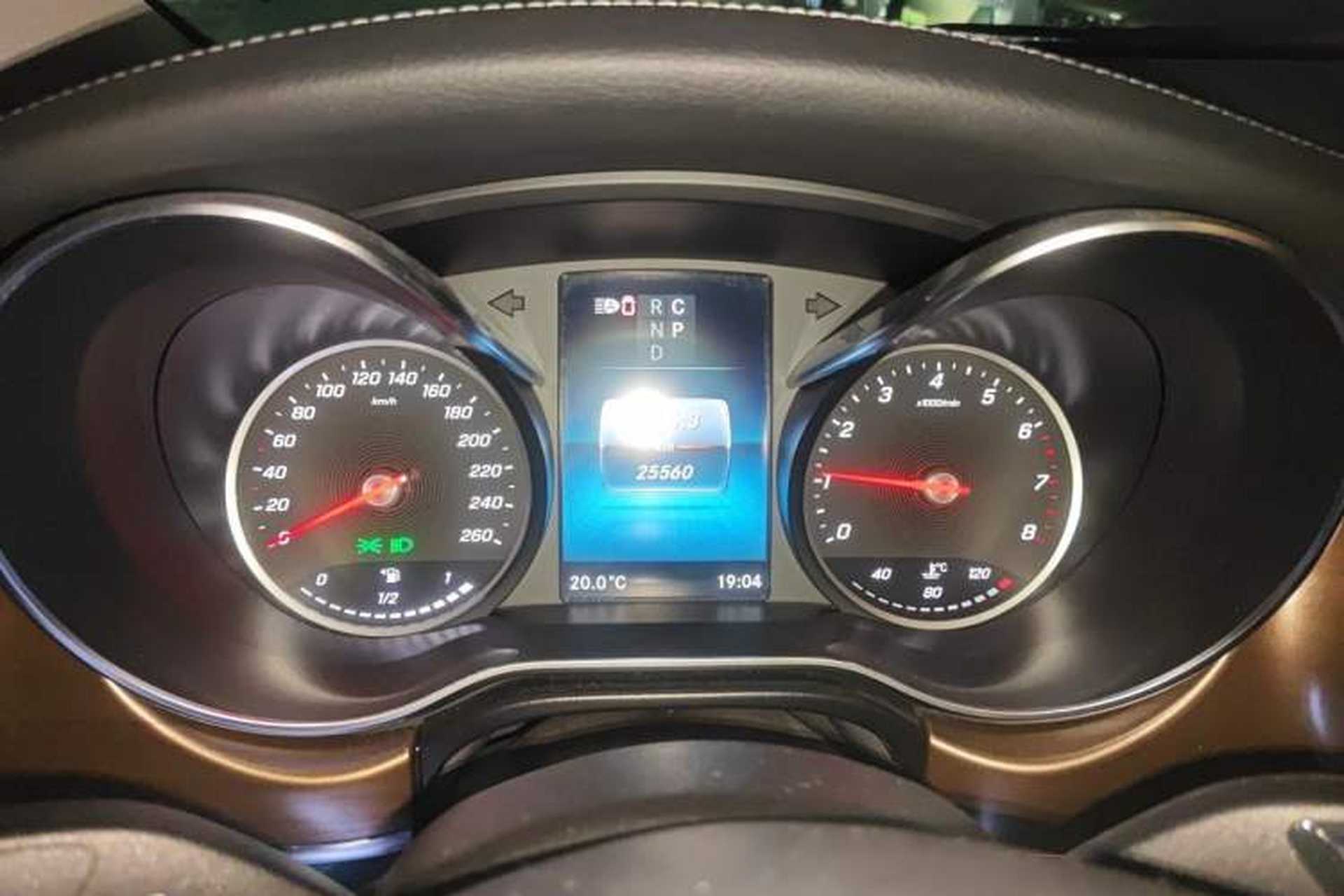 Used Mercedes-Benz V-Class 2020 V 260 L Long-wheelbase Luxury Edition Instrument Cluster