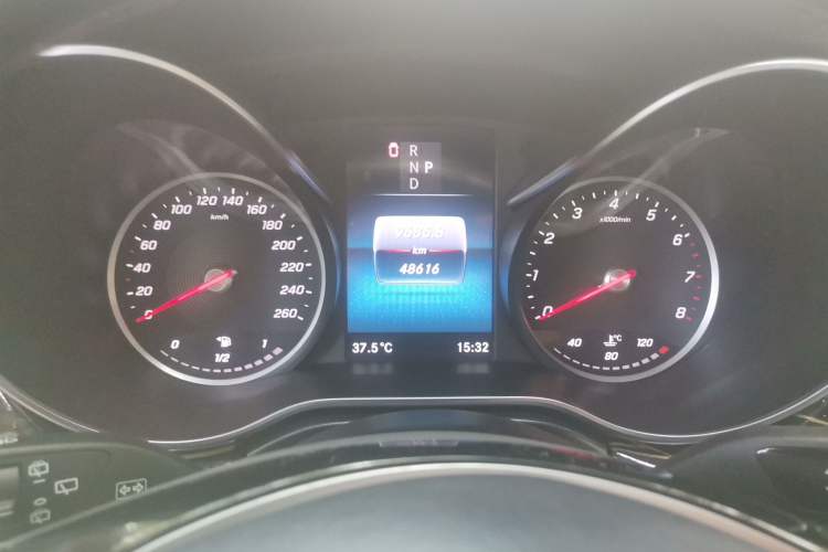 Used Mercedes-Benz V-Class  Instrument Cluster
