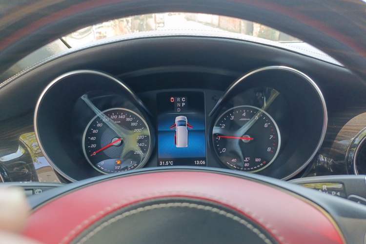 Used Mercedes-Benz V-Class 2020 V 260 L Long-wheelbase Luxury Edition Instrument Cluster