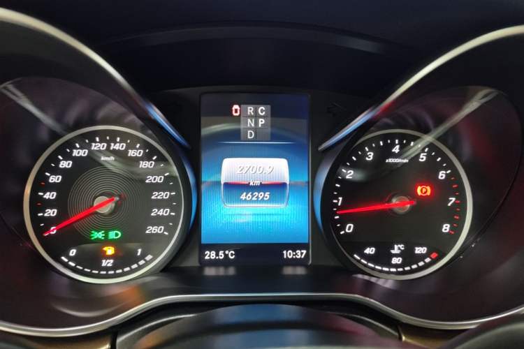 Used Mercedes-Benz V-Class 2020 V 260 Prestige Edition Instrument Cluster