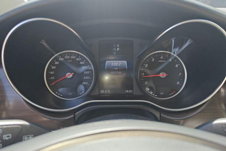 Used Mercedes-Benz V-Class 2020 V 260 Avantgarde Edition Instrument Cluster