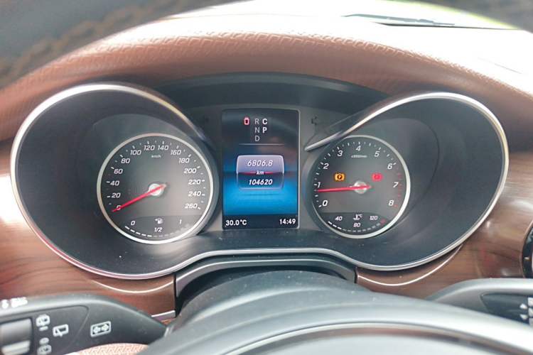 Used Mercedes-Benz V-Class 2020 V 260 Avantgarde Edition Instrument Cluster