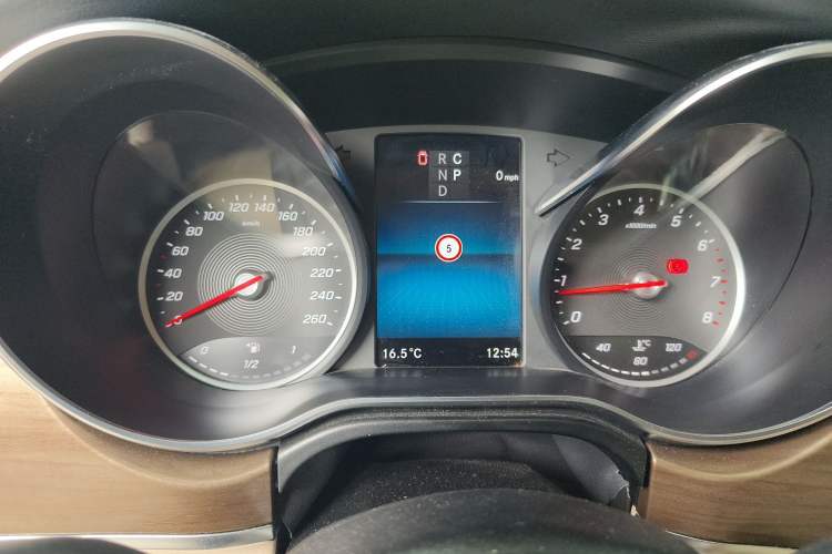 Used Mercedes-Benz V-Class 2020 V 260 L Long-wheelbase Luxury Edition Instrument Cluster