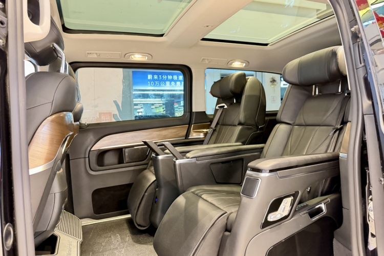 Used Mercedes-Benz V-Class 2020 V 260 L Long-wheelbase Luxury Edition Interior 3