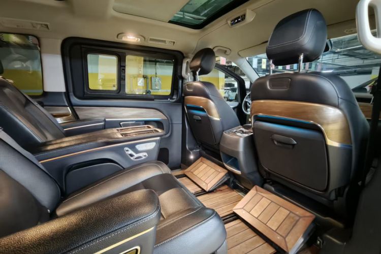 Used Mercedes-Benz V-Class 2020 V 260 L Long-wheelbase Luxury Edition Interior 7