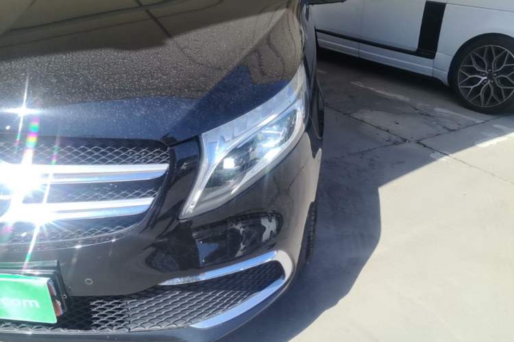 Used Mercedes-Benz V-Class 2020 V 260 Prestige Edition Left Front Headlight